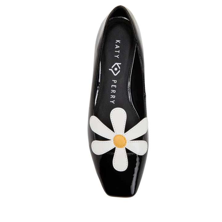 THE EVIE DAISY FLAT