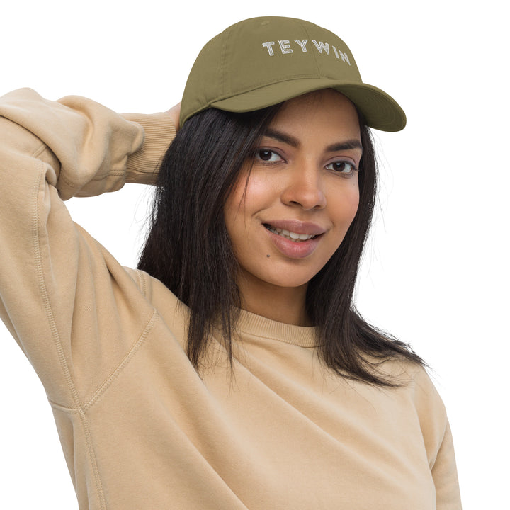 Teywin Organic dad hat White Letters